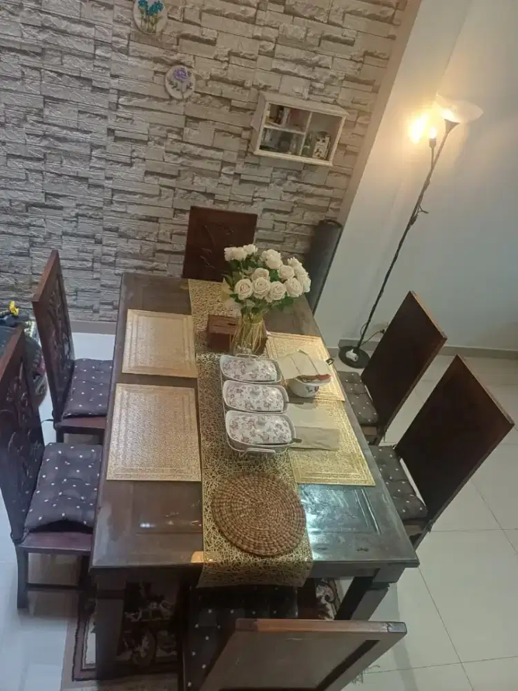 Set meja makan jati 6 kursi + kaca full bevel ukuran 180x 90 cm