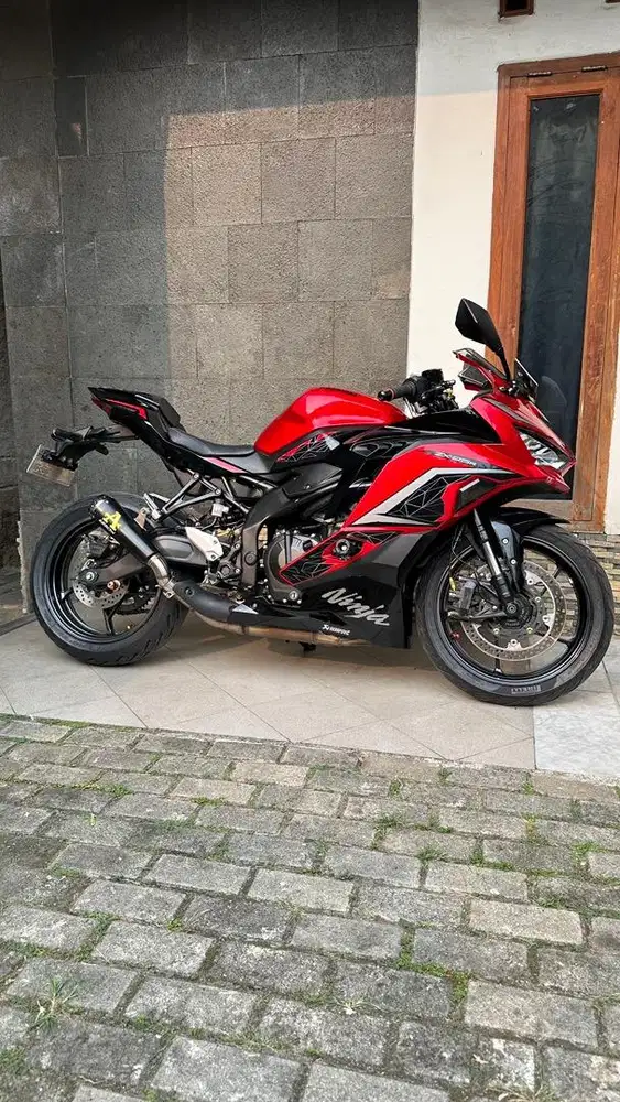 ZX25R ABS QS persimmon red ( warna langka ) ZX NINJA