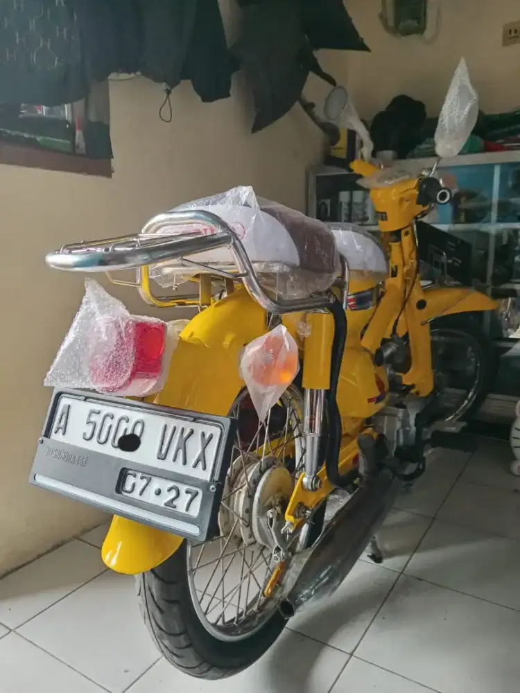 Honda C70 th 1995
