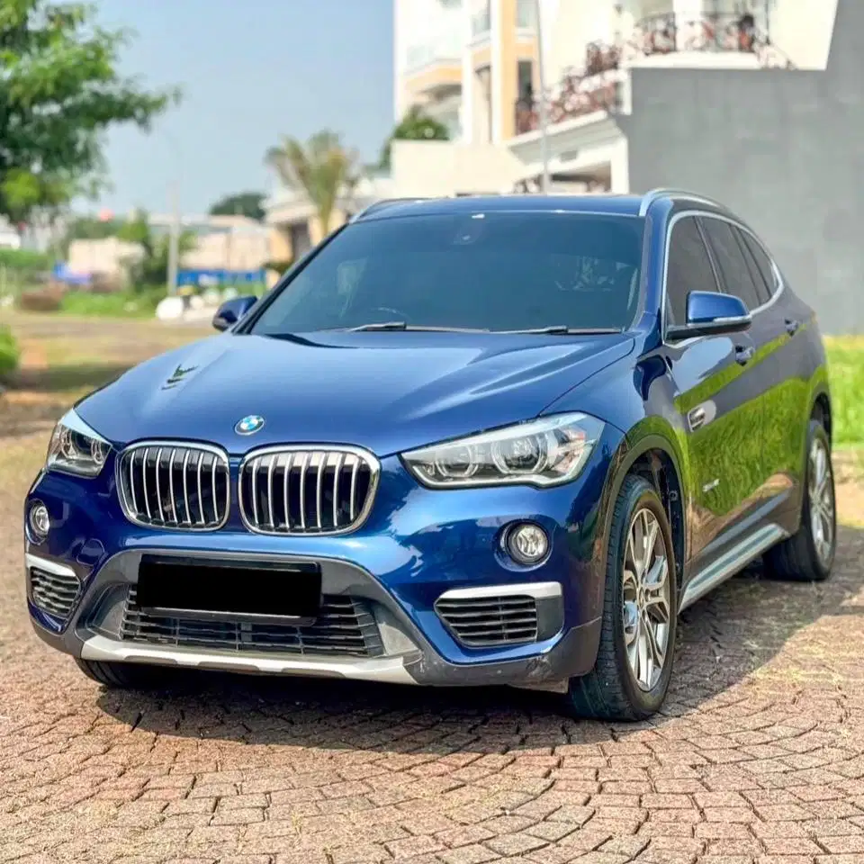 (CASH) BMW X1 F48 2017