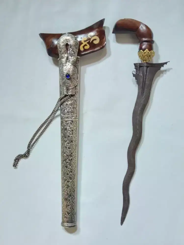 Keris Melayu Antik Luk.9