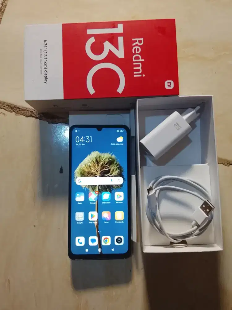 REDMI 13C RAM 8/256