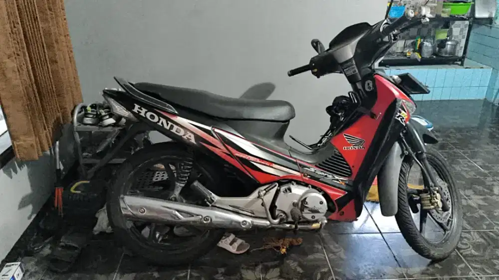 Di jual motor honda supra 125