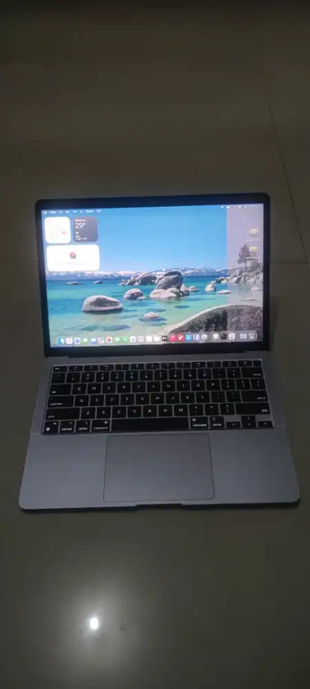 macbook air 2020 m1 8/256gb ada minus