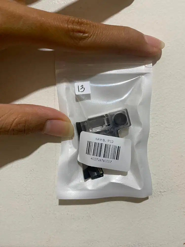 Kamera Belakang iPhone 13