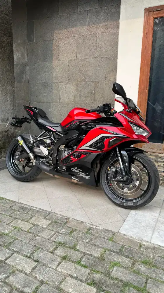 ZX25R ABS QS PERSIMMON RED ( warna langka) MULUS ISTIMEWA! ZX Ninja
