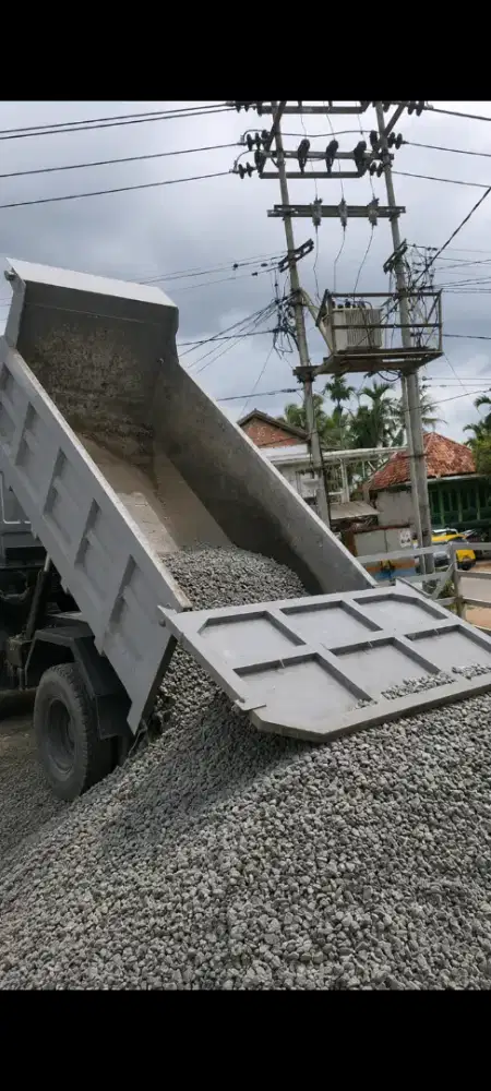 Batu split 1/2 banyak bos qu