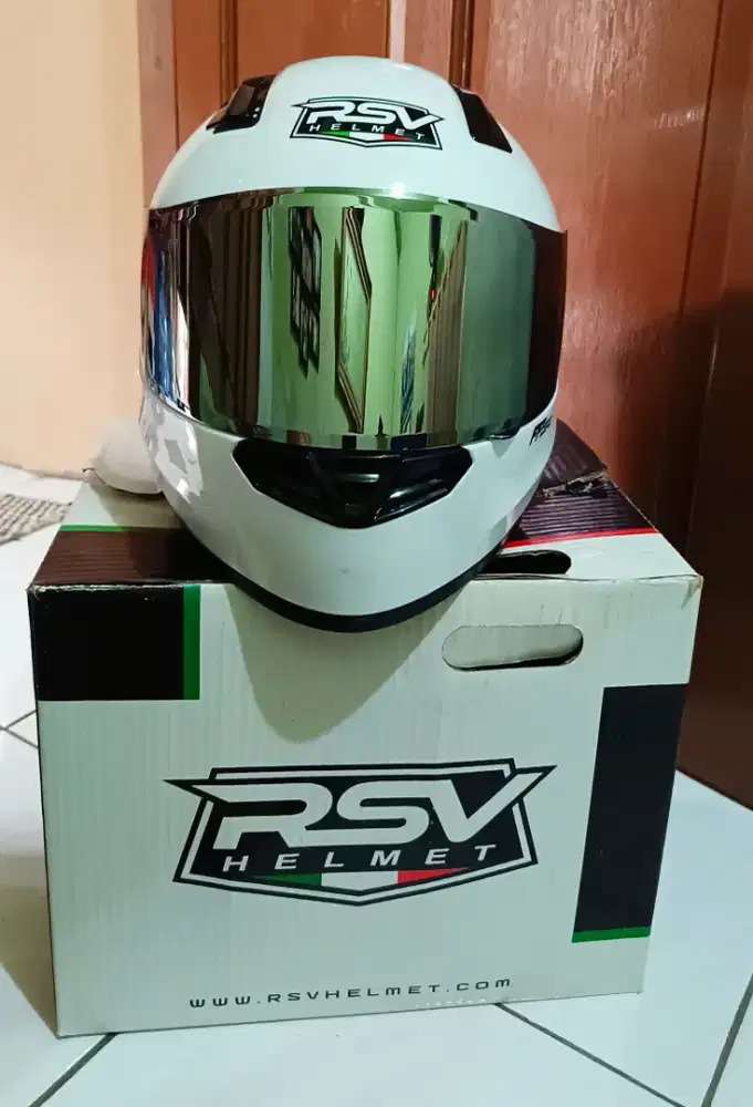 JUAL HELM 2ND RSV FFZERO PUTIH