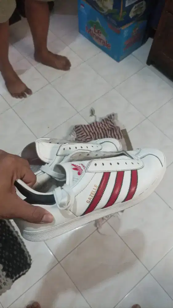 sepatu Adidas Gazelle