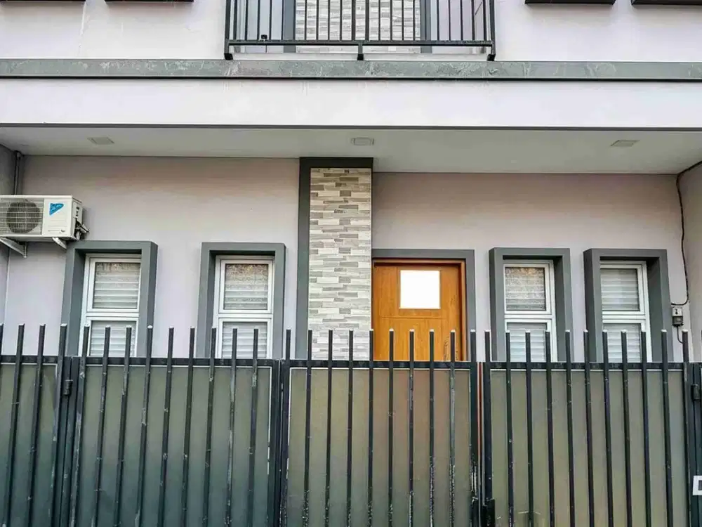 DIJUAL CEPAT HARGA MURAH  RUMAH CANTIK ASRI DI TEBET