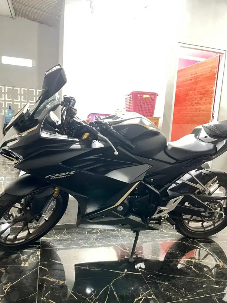 HONDA CBR 150R K45R Tahun 2024