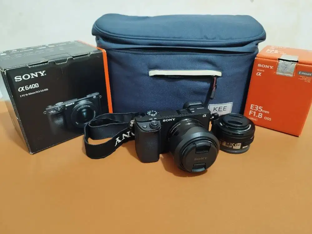 Sony A6400 Low SC 4rb + Lensa Kit & Lensa Fix 35mm f1.8 - Fullset!