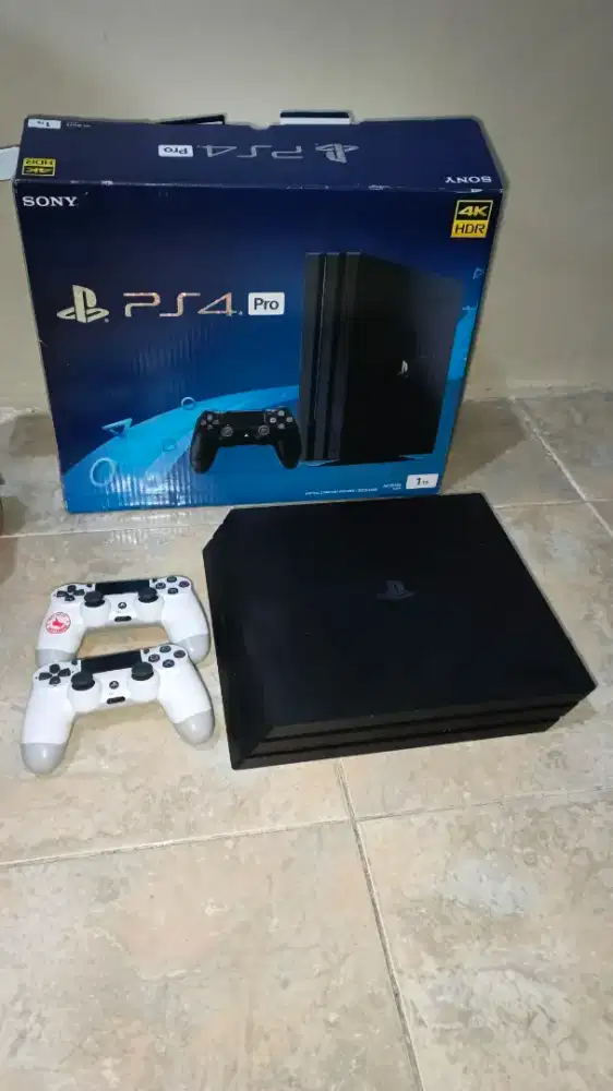 PS 4 PRO ORI 1 TB SERI CUH 7218 B