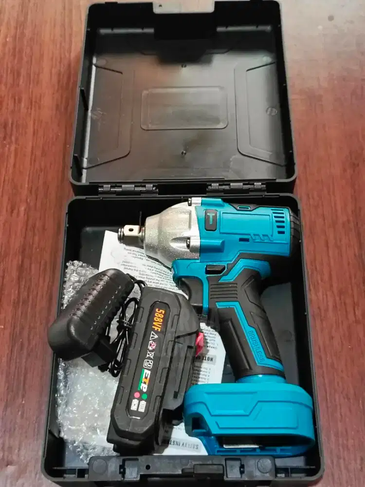 Barang baru, impact wrench, kelengkapan sesuai photo