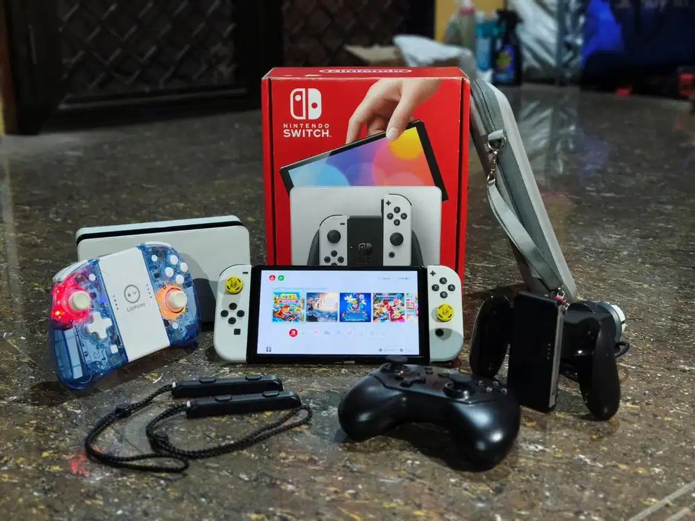 Nintendo Switch OLED White 256GB Fullset Full Accessories