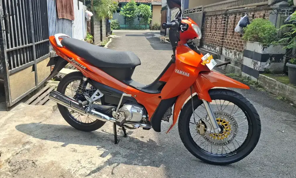 Yamaha Jupiter Gen 1 2001 5 LM Orange