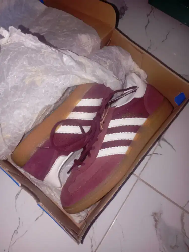 Sepatu Adidas Ori UK 42