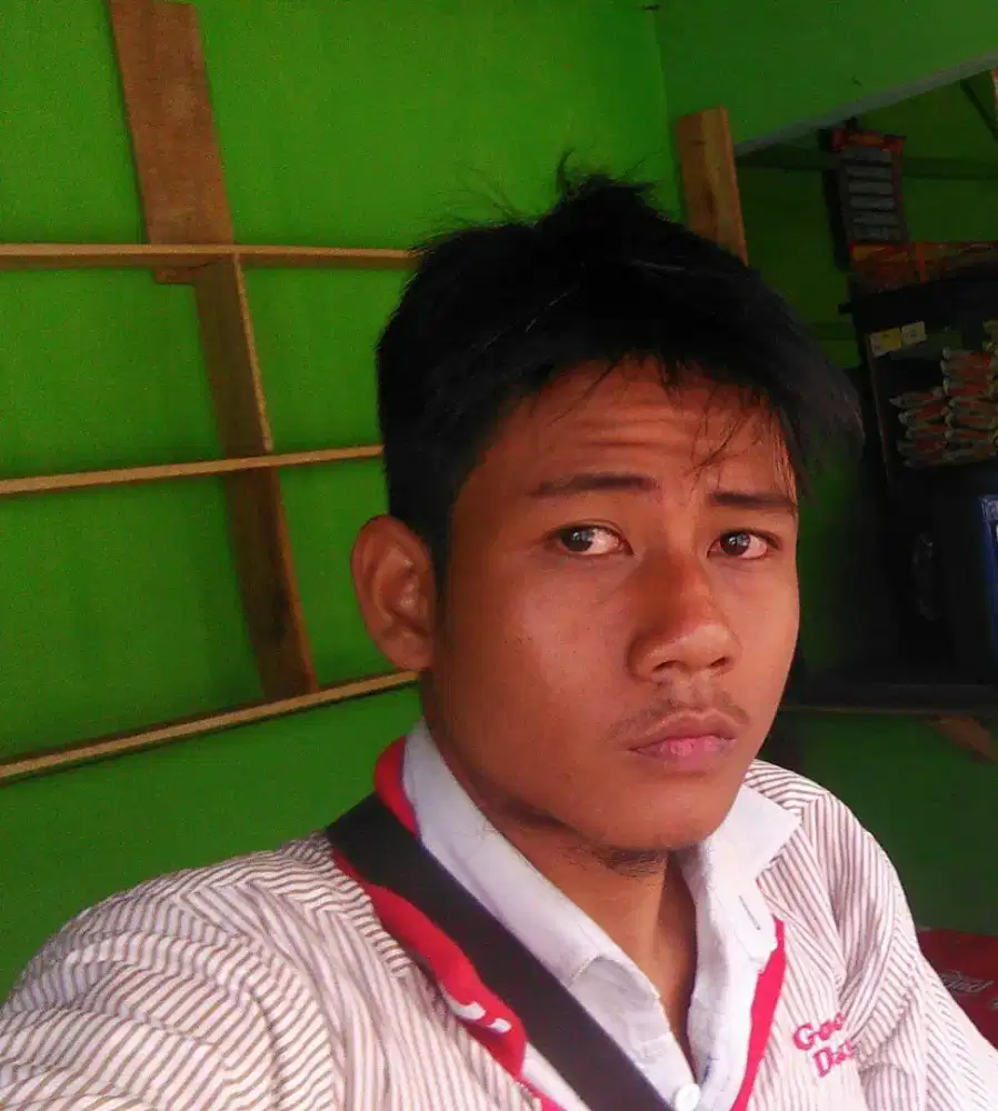 Sedang mencari pekerjaan