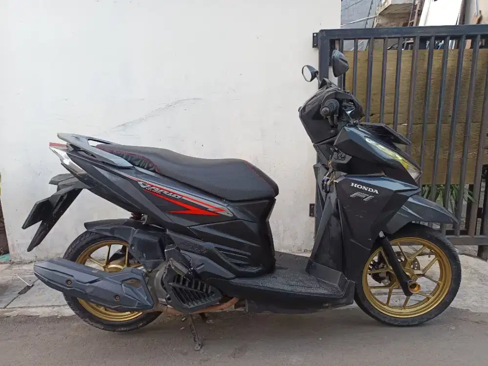 Honda vario led old 125 2016 pajak hidup