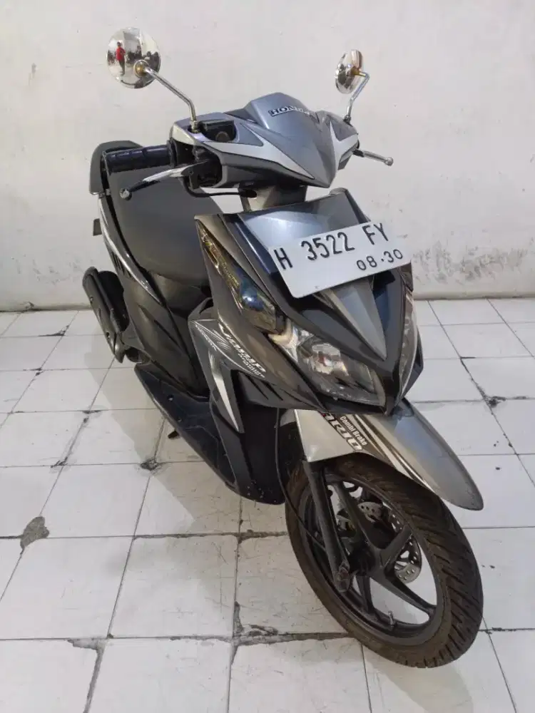 vario techno 2010 hitam