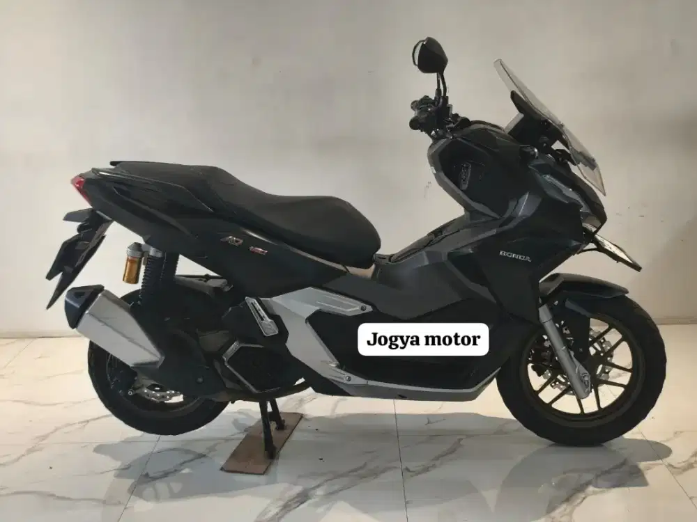 3-ADV 160 ABS 2024