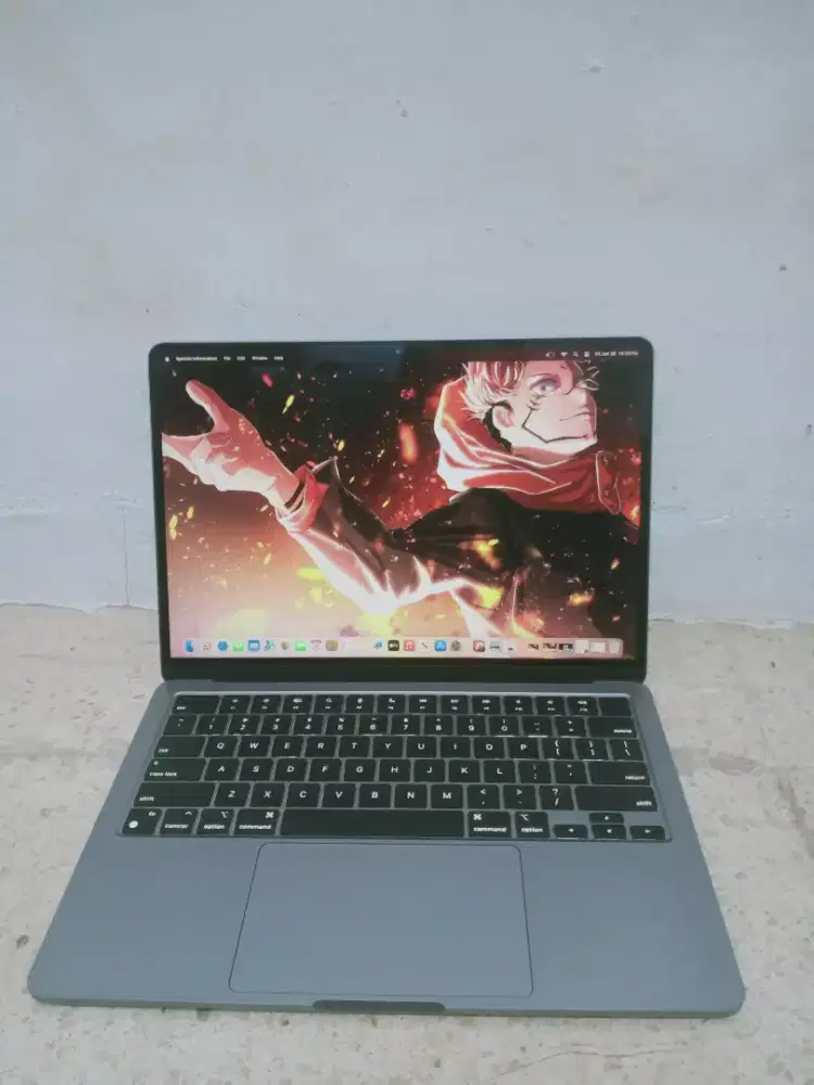 Jual Macbook Air M2 Liquid Retina 13in 2022 ram 8/SSD 256gb