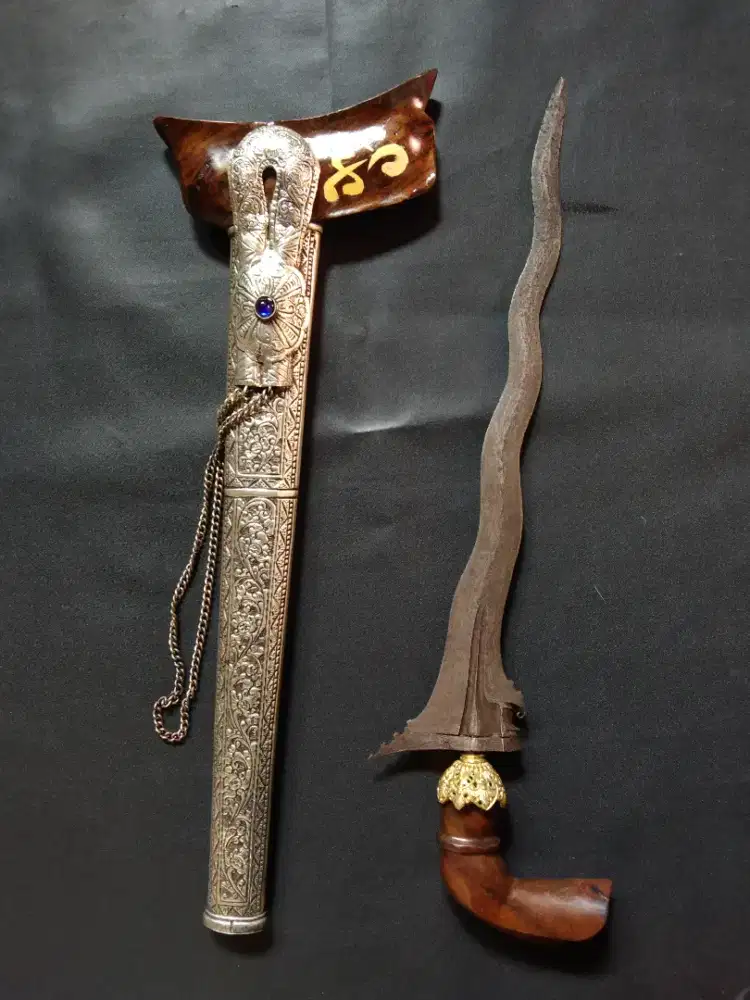 Keris Pusaka Melayu Lamba 9