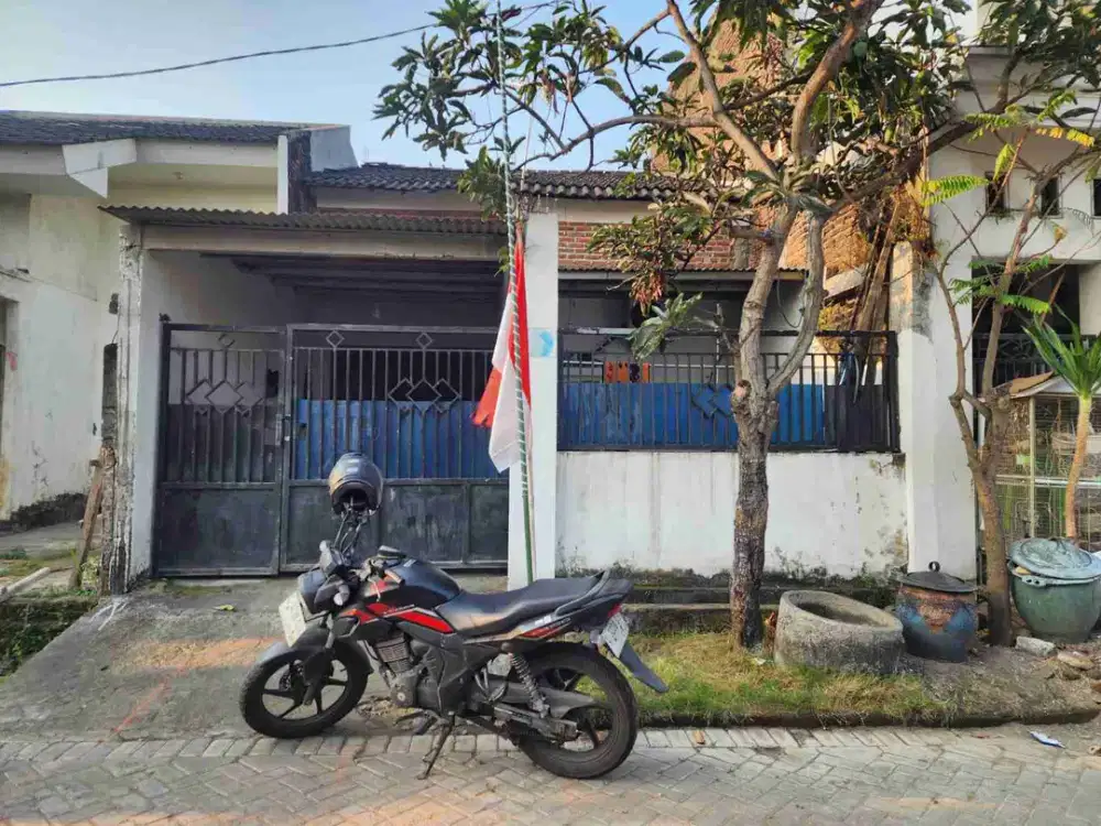 DI JUAL RUMAH

PERUM SURYA RESIDENCE 4 NO 92
KEL. : DARMASI 
KEC. : BUDURAN 
KAB  : SIDOARJO