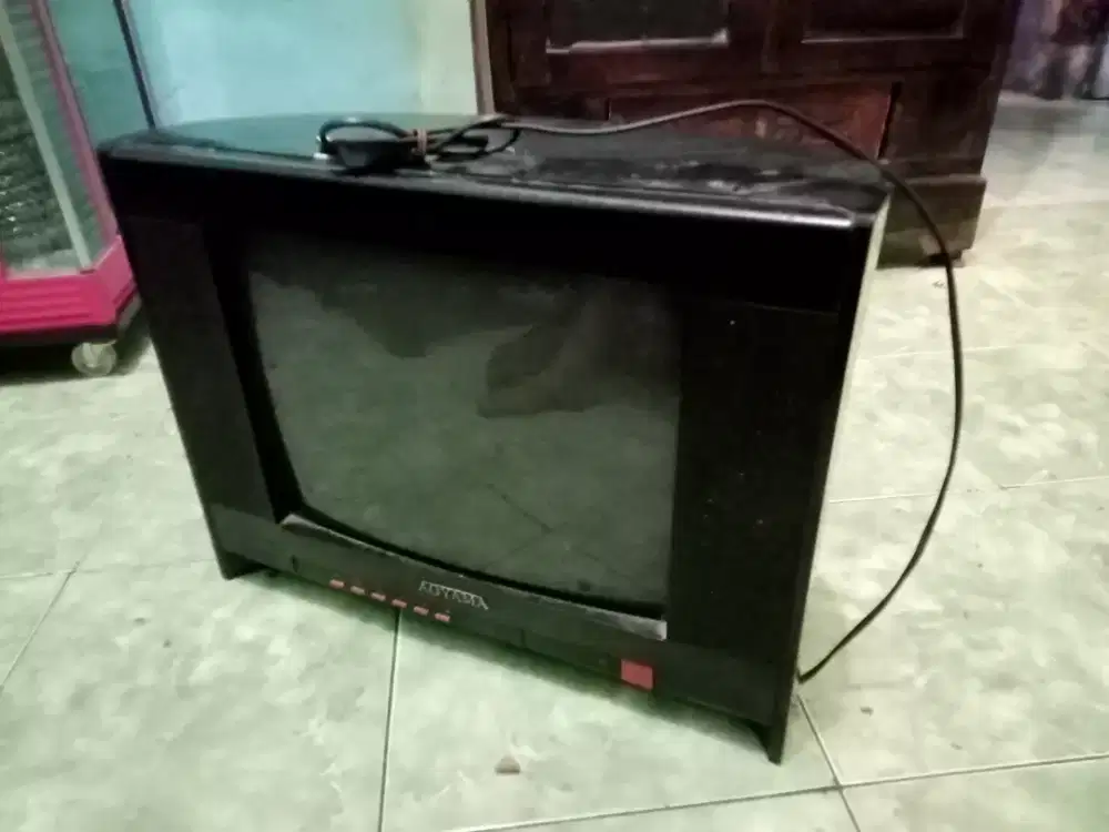 Tv tabung Aoyama matot