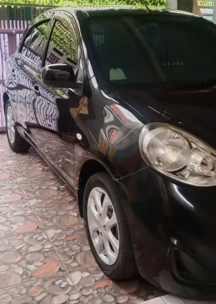 Nissan March 1.2L MT Tahun 2018