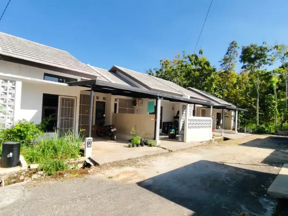 Rumah ini Ready. Siap Ditempati Desain Terkini, angsuran sangat murah. Include Kanopi dan carport, Angsuran sangat Murah