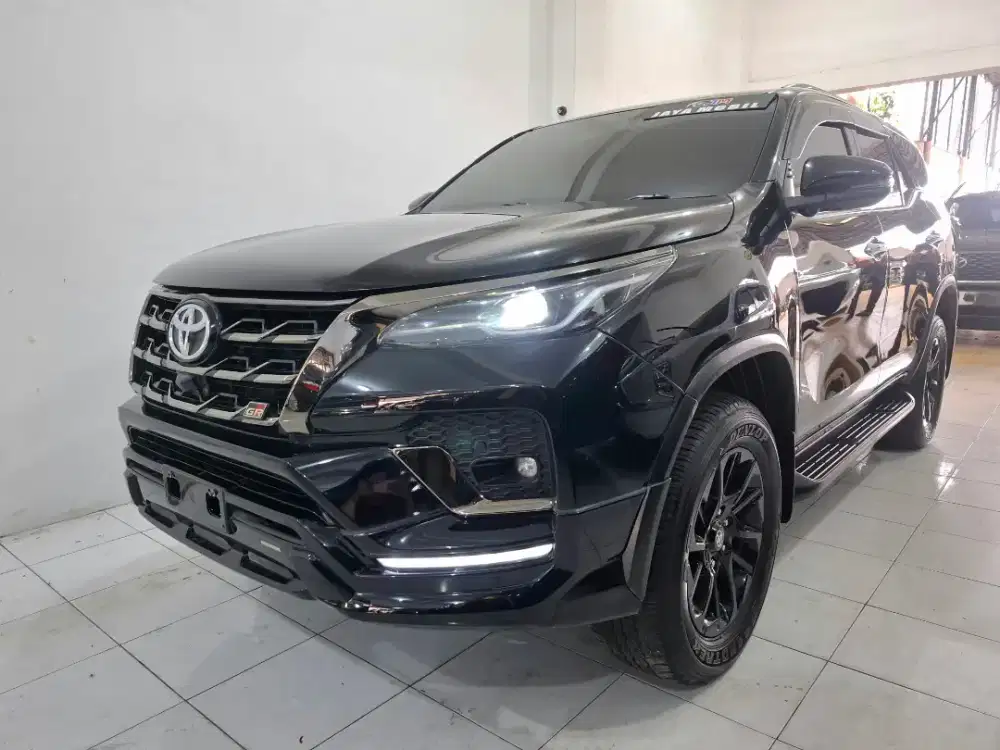 TOYOTA FORTUNER 2.8 GR SPORT, 2022