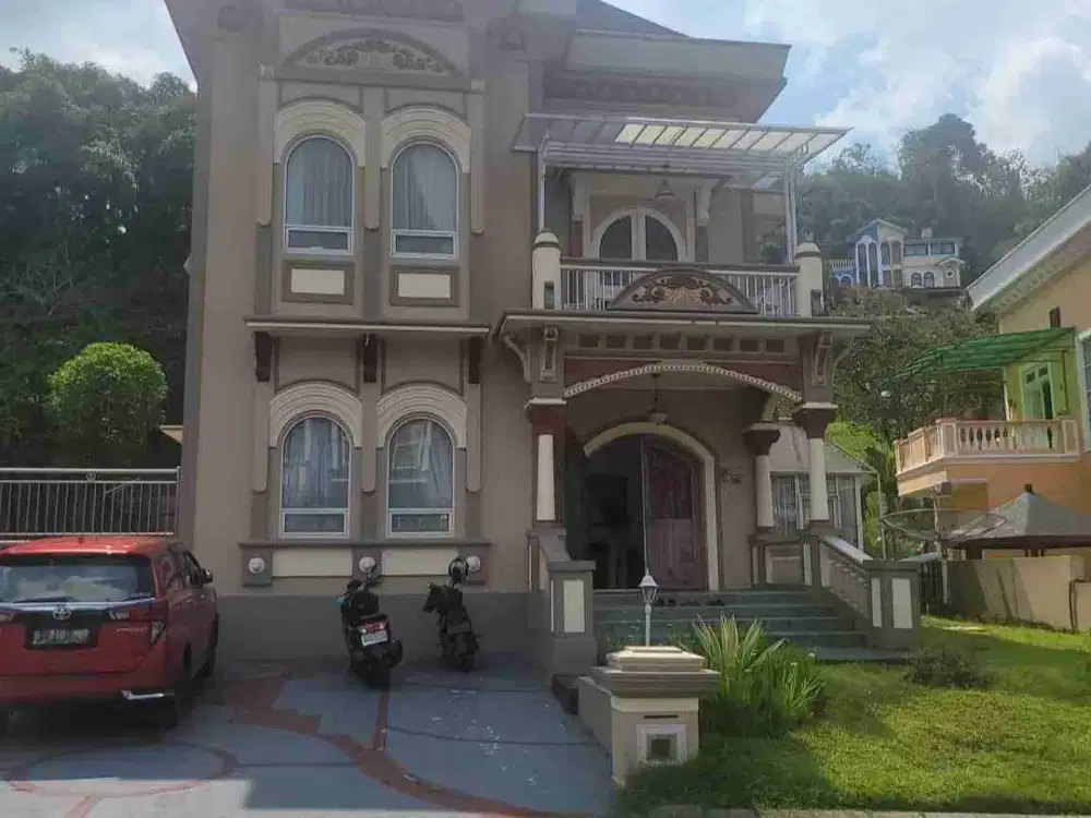 jual villa mewah full furnished di taman bunga cipanas puncak