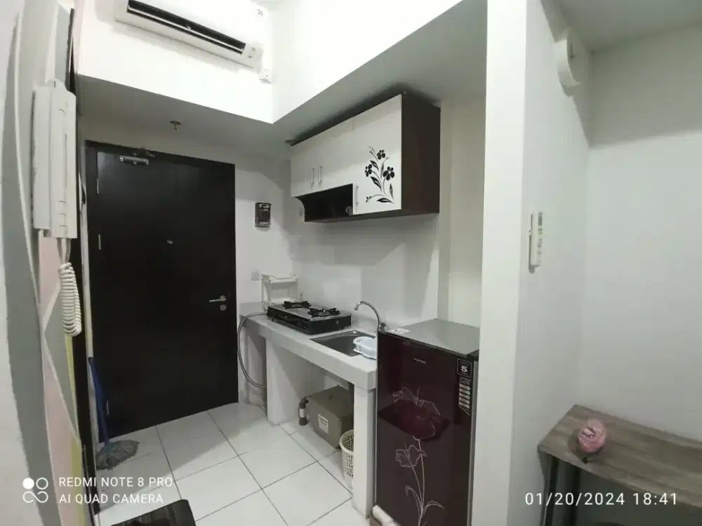 DIBAWAH HARGA PASARAN APARTEMEN VIEW POOL, FULL FURNISHED Casa De Parco, BSD