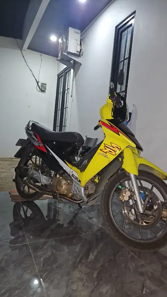 Shogun 125 sp kuning