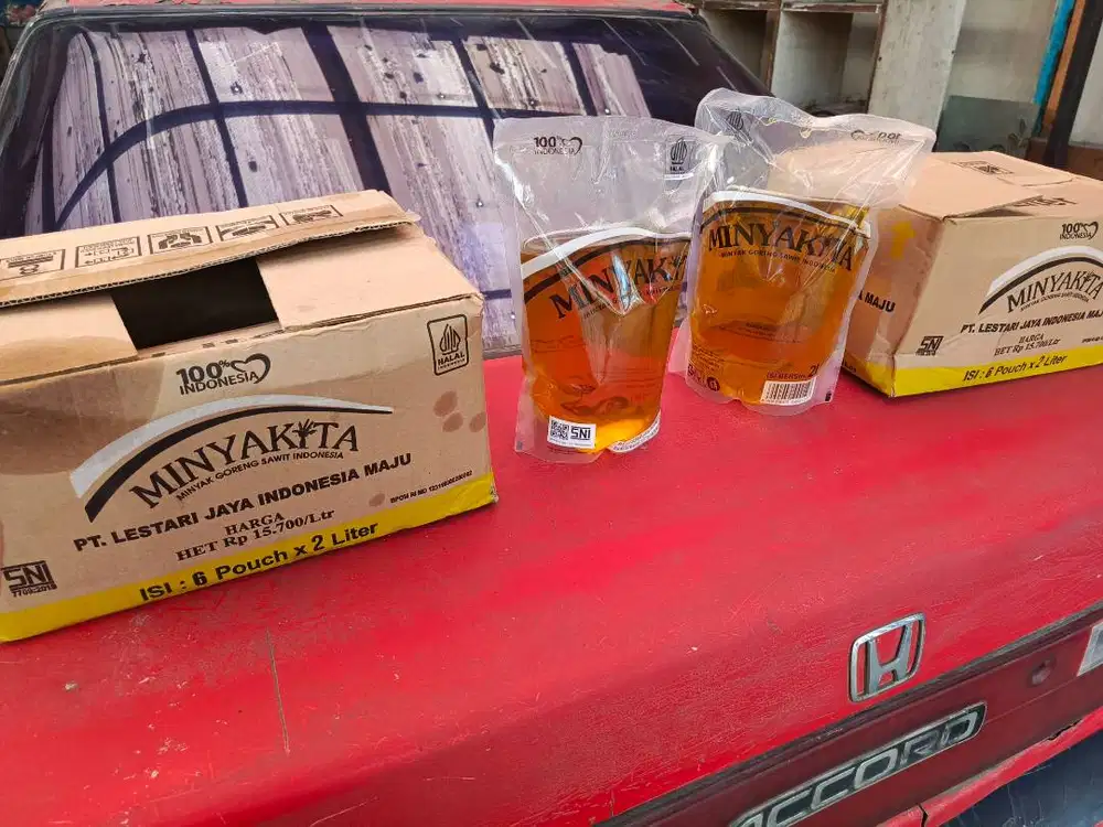Jual minyak goreng partai dan eceran