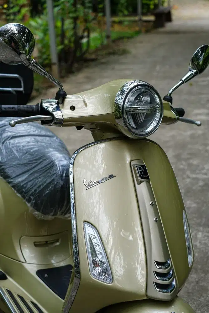 VESPA SPRINT LIMITED ANIV 75tahun 2021