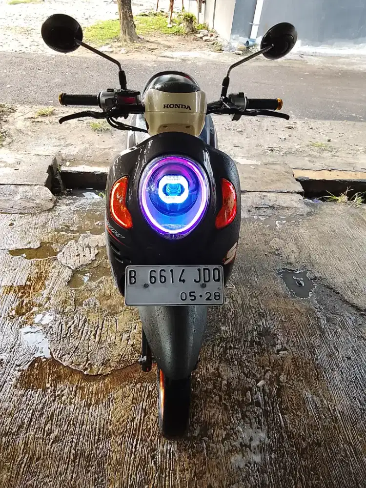 Jual Honda Scoopy tahun 2023
