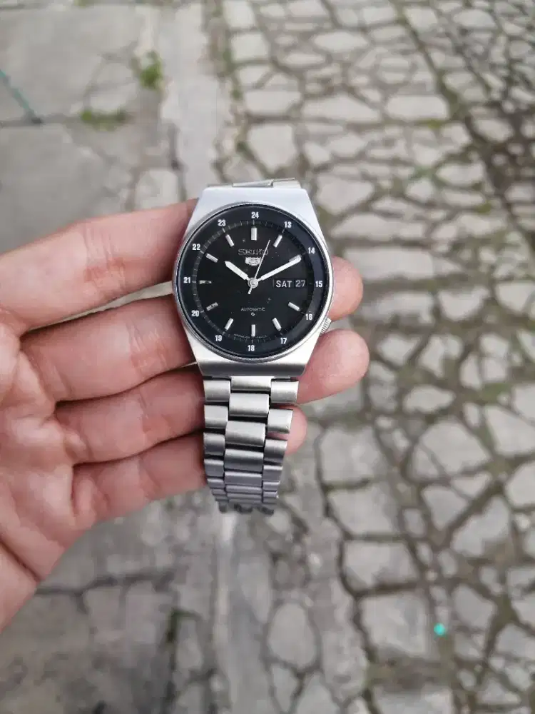 Jam Tangan Seiko 5 Automatic