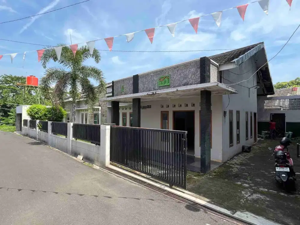 Rumah tanahnya Luas di Jl Watukaji, Gedawang Banyumanik Semarang