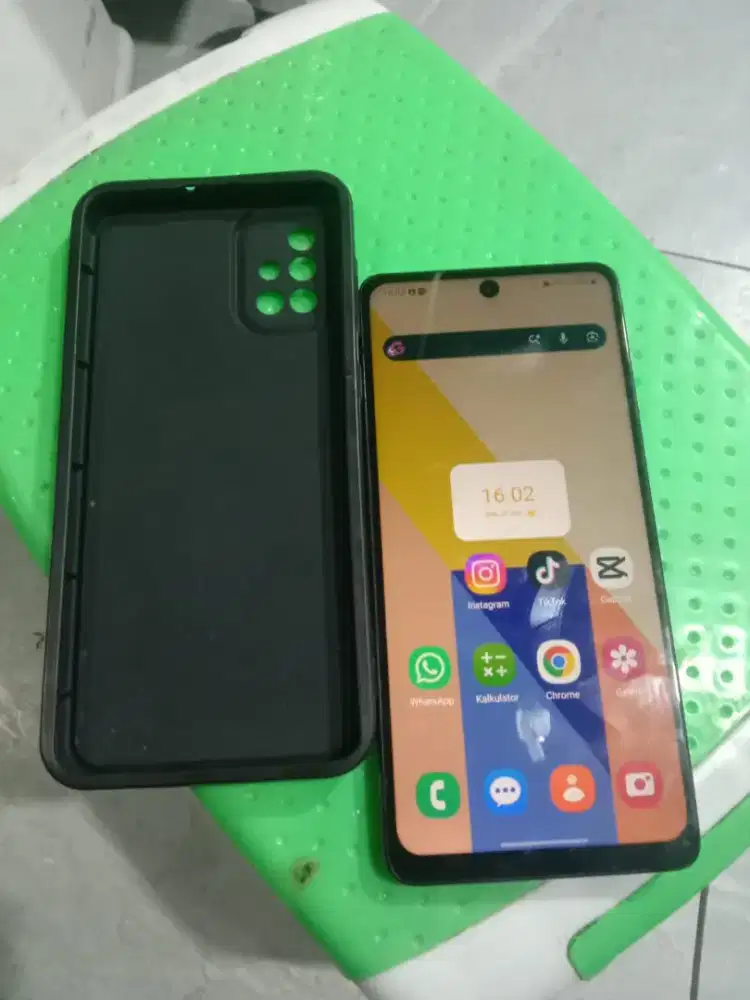 Samsung a71 ram8/128 second