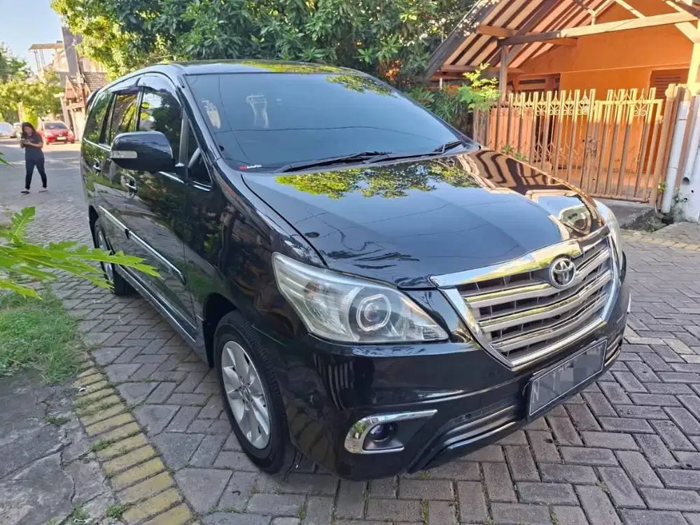 Toyota Innova 2.0 G Luxuri Bensin Matic/At 2012 Terawat model barong