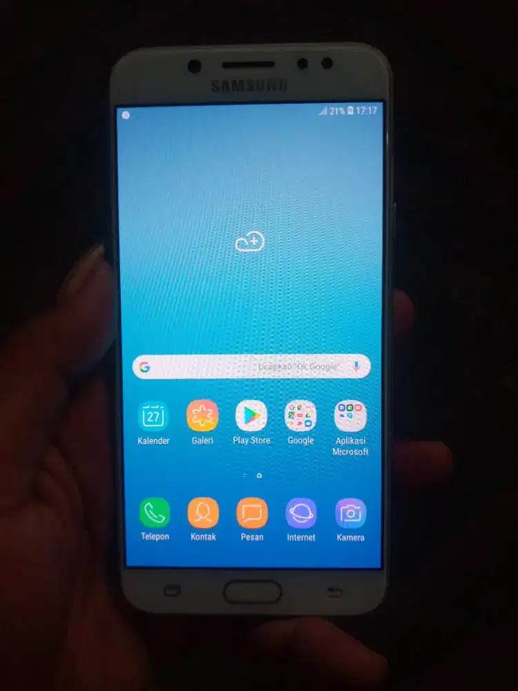 Samsung J7+ ram 4/32GB.