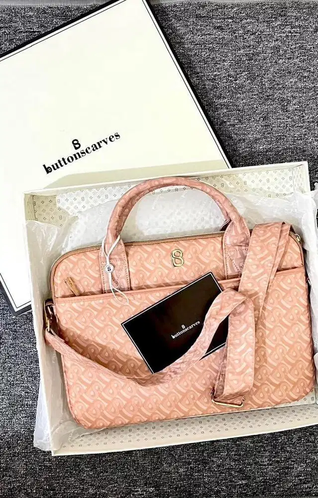 Limited Bimu Laptop Bag Buttonscarves
