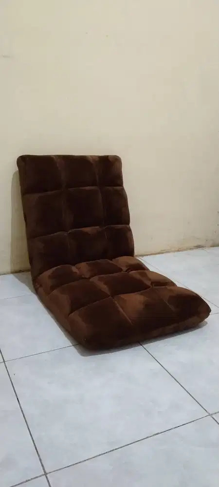 Dijual Kursi Lesehan The Erland – Like New