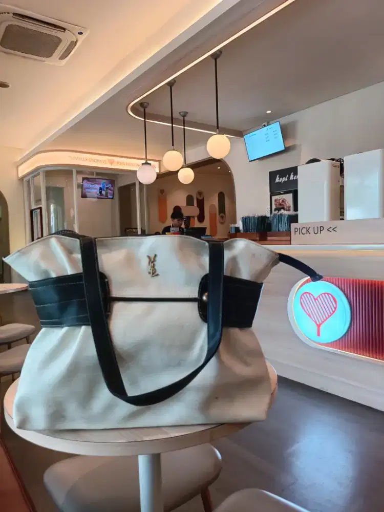 Tas Fashion Wanita Branded Mewah