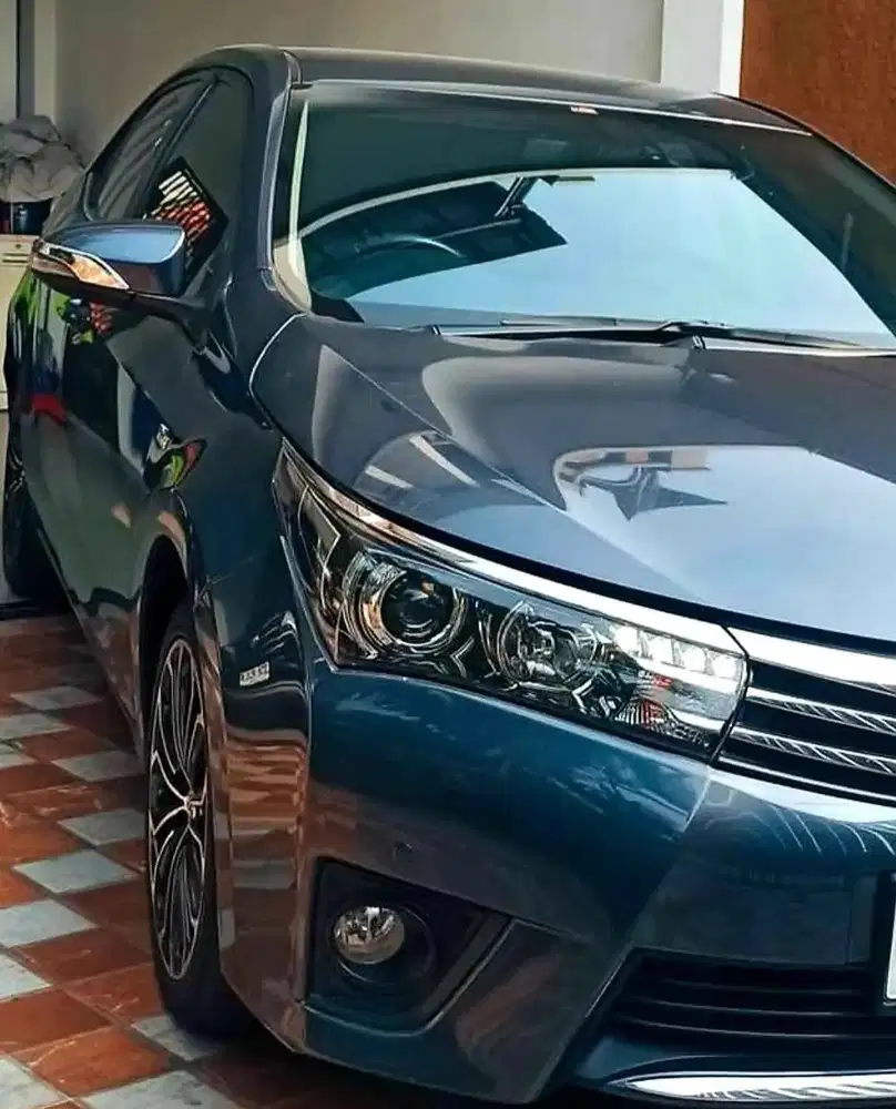 Toyota Corolla Altis 2015 Bensin