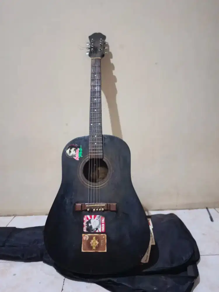 Gitar Akustik Elektrik Custom Hitam Model Dreadnought