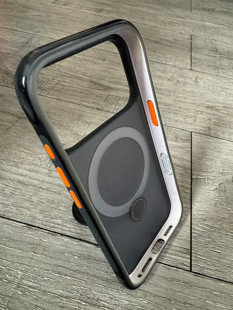 Torras casing iphone 17 pro