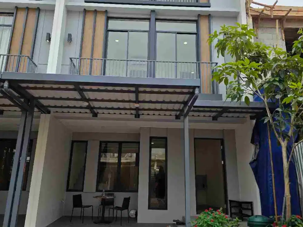 Rumah Brand New di Kawasan Malibu Anza Home Paramount Gading Serpong Tangerang